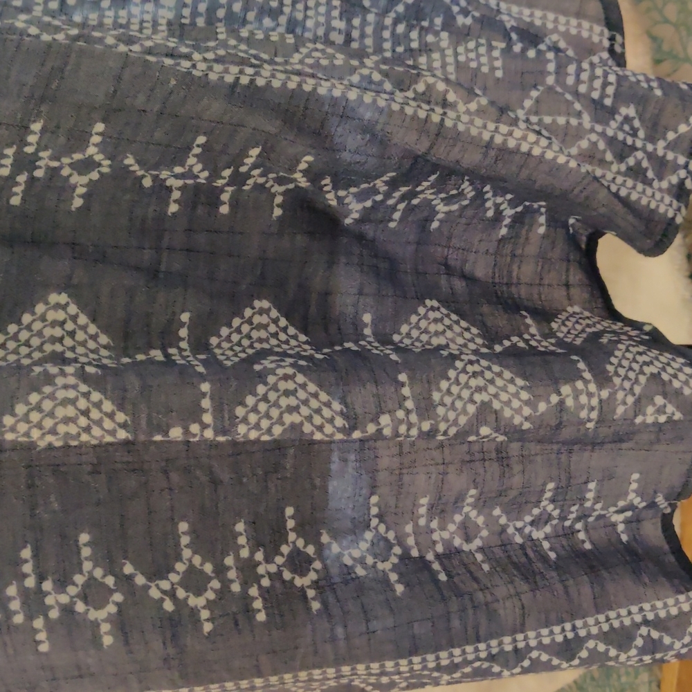 Avenue Blue Tunic Blouse - Picture 4 of 4